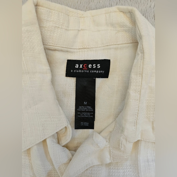 Axcess Liz Claiborne Mens Button Up Shirt - Picture 2 of 5